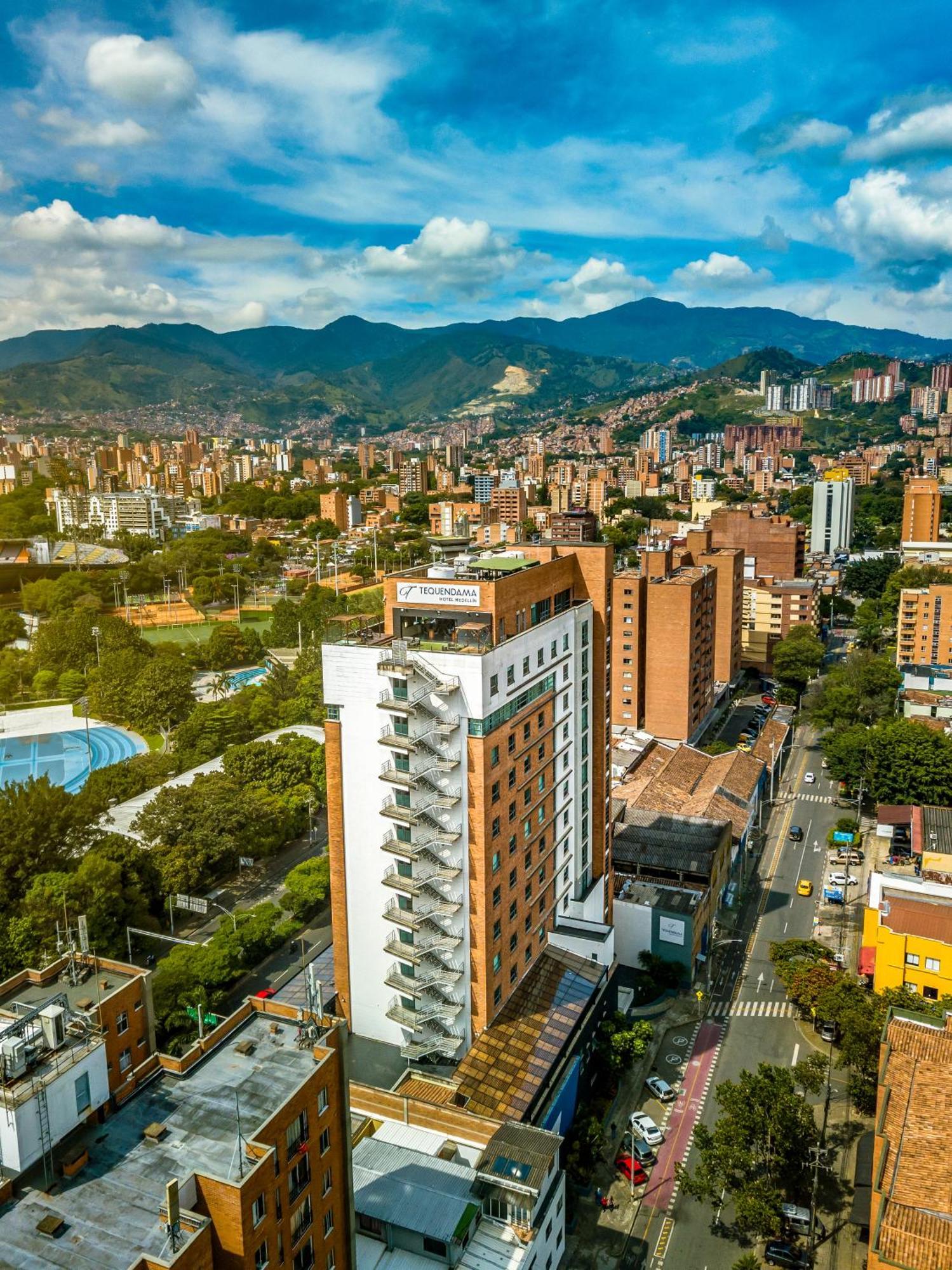 Tequendama Hotel Medellin - Estadio 외부 사진