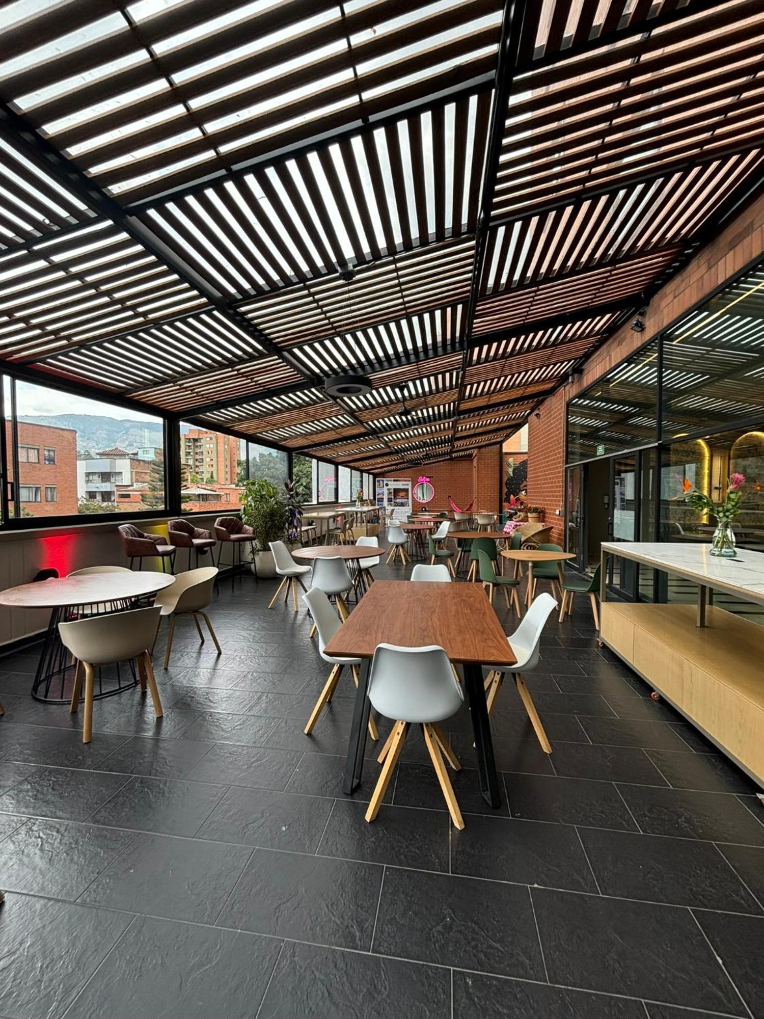 Tequendama Hotel Medellin - Estadio 외부 사진