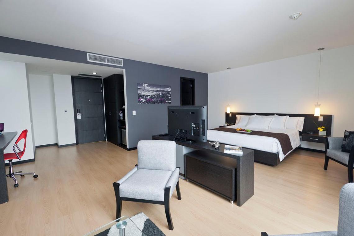 Tequendama Hotel Medellin - Estadio 외부 사진